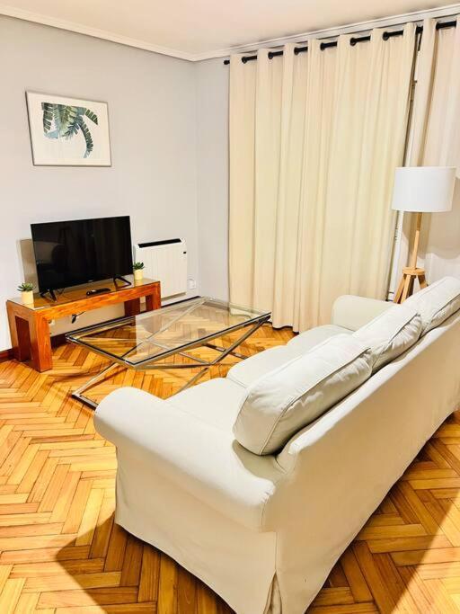 Apartamento En El Centro De Vigo 2 Habitaciones 外观 照片